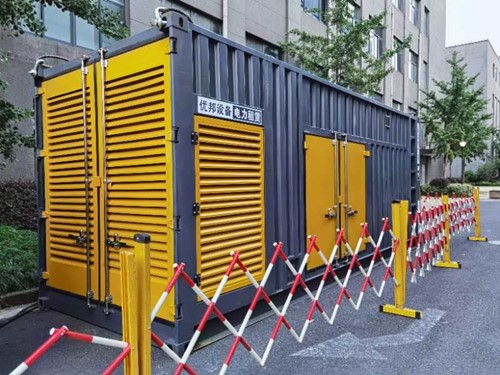 桥头镇如何使用转速表检查发动机的转速？