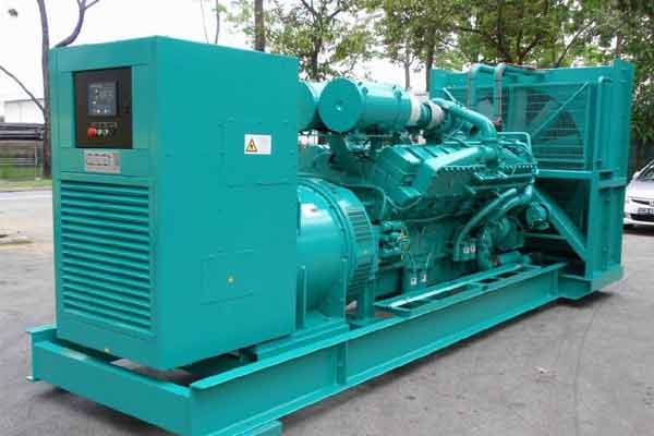 桥头镇柴油发电机组电压不稳定怎样维修？